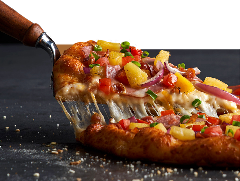 Earn Free Pizza with Round Table Pizza’s Royal Rewards